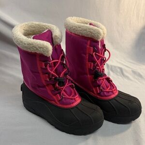 Sorel - NWOT - Pink and Black Kids Snow Boots